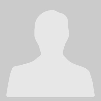 Portrait of Helen Stone, REALTOR®